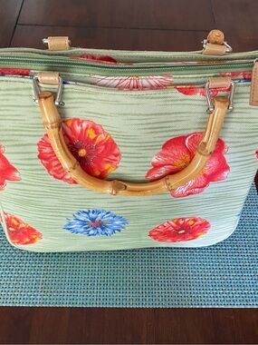 Festival Brand Hawaiian Print Purse/Handbag with Bamboo Style Handles